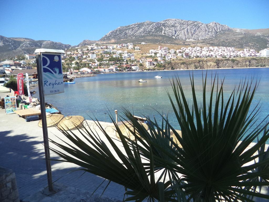 Reyhan Hotel Karaburun  Esterno foto
